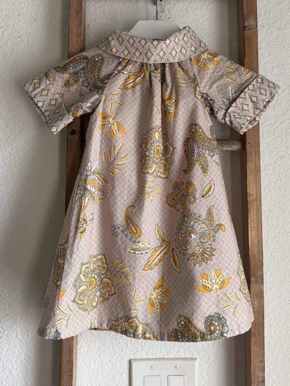 Sister Fresh Retro Paisley Mixed Print Collared Dress sz: 3